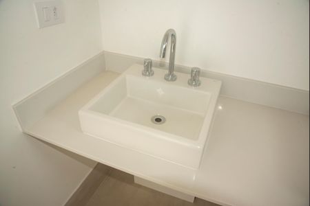 Apartamento à venda com 158m², 3 quartos e 2 vagasBanheiro da Suíte 1