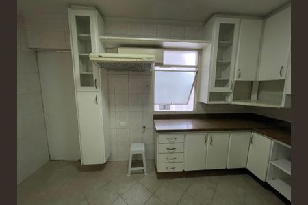 Apartamento à venda com 98m², 3 quartos e 1 vagaCozinha