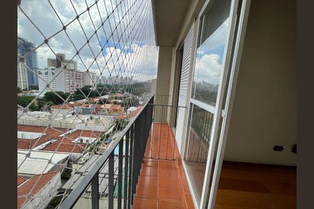 Apartamento à venda com 98m², 3 quartos e 1 vagaVaranda