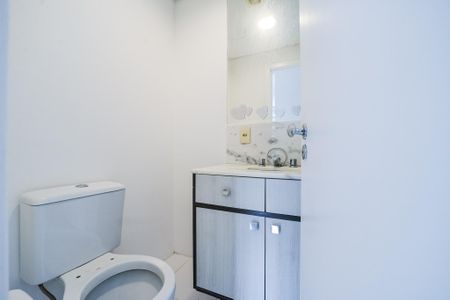 Apartamento para alugar com 72m², 3 quartos e 1 vaga Apartamento para alugar com 72m², 3 quartos e 1 vagaBanheiro da Suíte