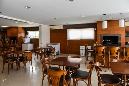 Apartamento para alugar com 72m², 3 quartos e 1 vaga Apartamento para alugar com 72m², 3 quartos e 1 vagaÁrea comum - Salão de festas