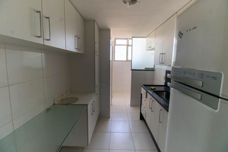 Apartamento à venda com 117m², 2 quartos e 1 vagaCozinha
