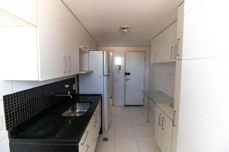 Apartamento à venda com 117m², 2 quartos e 1 vagaCozinha