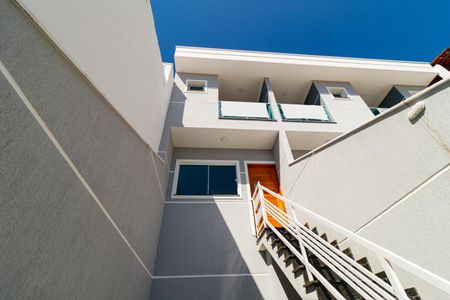 Casa à venda com 150m², 2 quartos e 2 vagasFachada