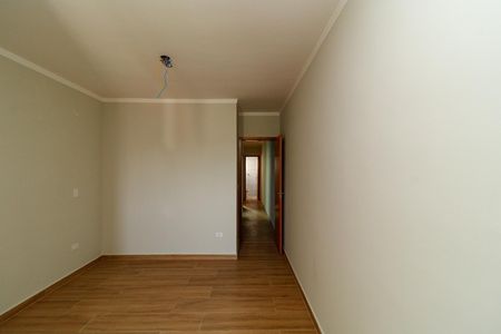 Casa à venda com 150m², 2 quartos e 2 vagasSuíte