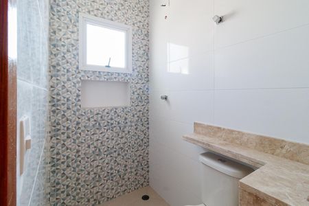 Casa à venda com 150m², 2 quartos e 2 vagasBanheiro da Suíte