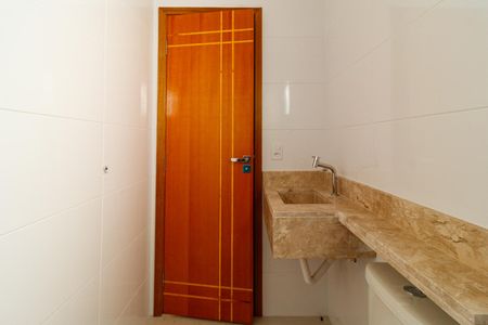 Casa à venda com 150m², 2 quartos e 2 vagasBanheiro