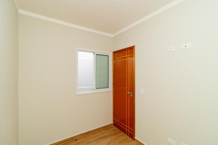 Casa à venda com 150m², 2 quartos e 2 vagasQuarto