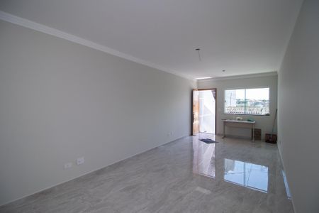 Casa à venda com 120m², 3 quartos e 2 vagasSala