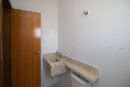 Casa à venda com 120m², 3 quartos e 2 vagasBanheiro Suite