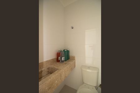 Casa à venda com 120m², 3 quartos e 2 vagasLavabo