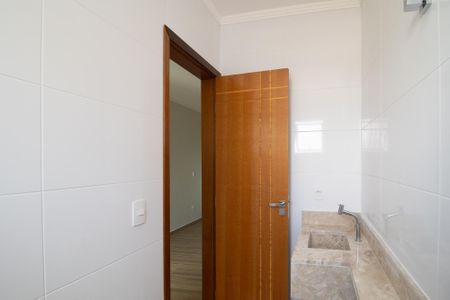 Casa à venda com 120m², 3 quartos e 2 vagasBanheiro Suite