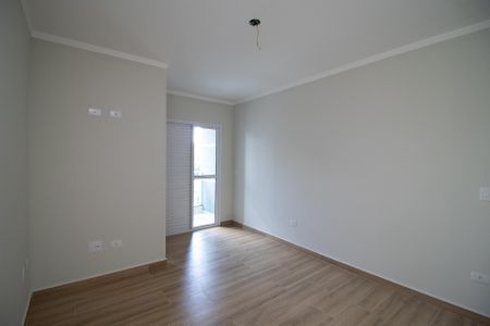 Casa à venda com 120m², 3 quartos e 2 vagasSuite