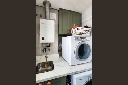 Apartamento à venda com 127m², 3 quartos e 2 vagas Apartamento à venda com 127m², 3 quartos e 2 vagasÁrea de Serviço