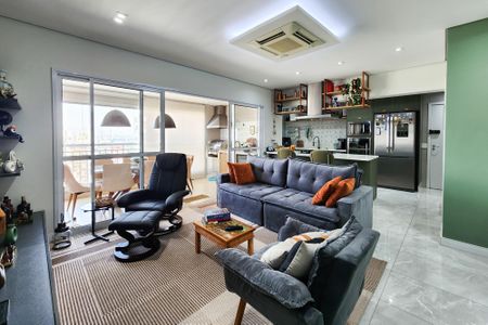 Apartamento à venda com 127m², 3 quartos e 2 vagas Apartamento à venda com 127m², 3 quartos e 2 vagasSala