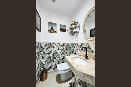 Apartamento à venda com 127m², 3 quartos e 2 vagas Apartamento à venda com 127m², 3 quartos e 2 vagasLavabo