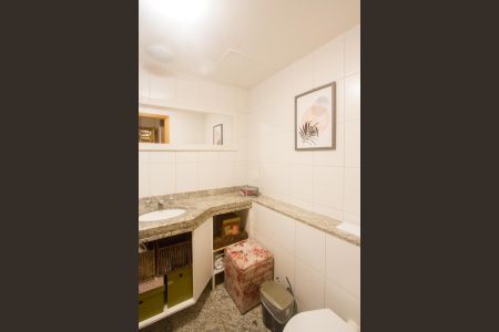 Apartamento à venda com 167m², 3 quartos e 3 vagasBanheiro Suíte 2