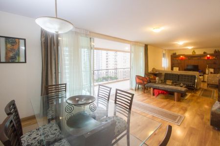 Apartamento à venda com 167m², 3 quartos e 3 vagasSala