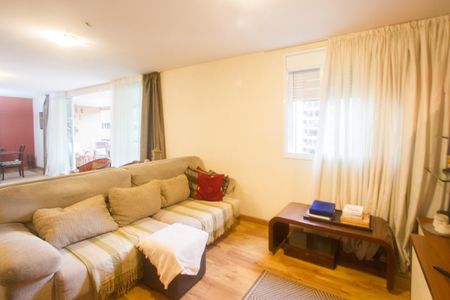 Apartamento à venda com 167m², 3 quartos e 3 vagasSala