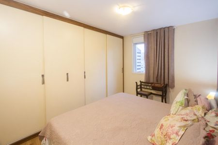 Apartamento à venda com 167m², 3 quartos e 3 vagasSuíte 2