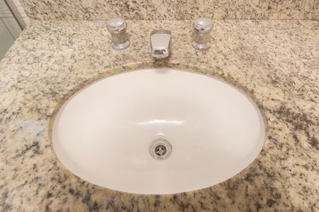 Apartamento à venda com 167m², 3 quartos e 3 vagasBanheiro Suíte 2