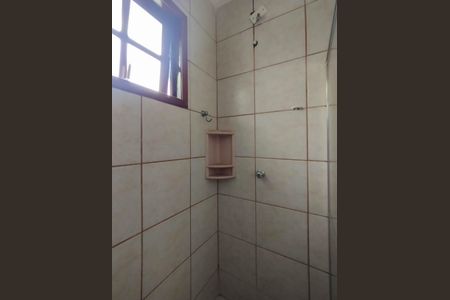 Casa à venda com 154m², 3 quartos e 2 vagasBanheiro