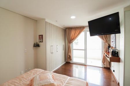 Apartamento à venda com 206m², 3 quartos e 4 vagasSuíte 2
