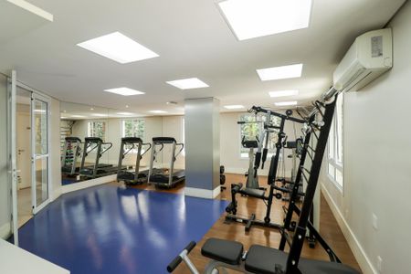 Apartamento à venda com 206m², 3 quartos e 4 vagasÁrea comum - Academia