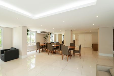 Apartamento à venda com 206m², 3 quartos e 4 vagasÁrea comum - Salão de Festas