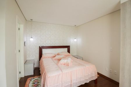Apartamento à venda com 206m², 3 quartos e 4 vagasSuíte 2