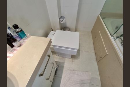 Apartamento à venda com 110m², 3 quartos e 1 vagaBanheiro Suíte 1
