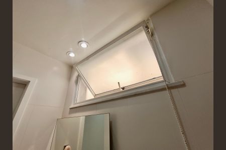 Apartamento à venda com 110m², 3 quartos e 1 vagaBanheiro Suíte 1