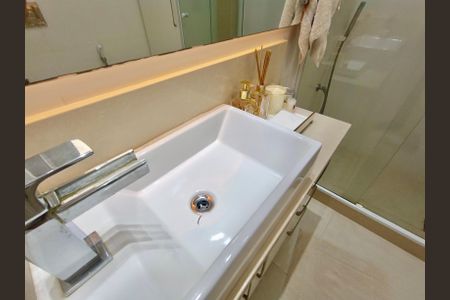 Apartamento à venda com 110m², 3 quartos e 1 vagaBanheiro social