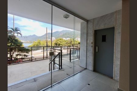 Apartamento à venda com 110m², 3 quartos e 1 vagaÁrea Comum - Playground