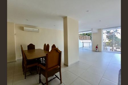 Apartamento à venda com 110m², 3 quartos e 1 vagaÁrea Comum - Playground