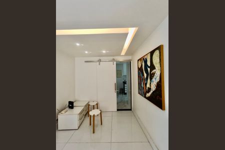 Apartamento à venda com 110m², 3 quartos e 1 vagaSaleta