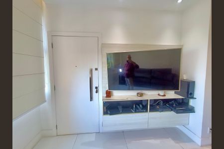 Apartamento à venda com 110m², 3 quartos e 1 vagaSala