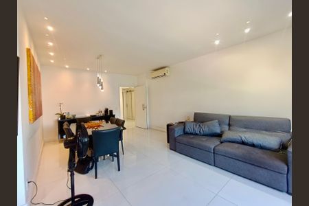 Apartamento à venda com 110m², 3 quartos e 1 vagaSala