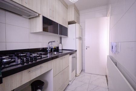 Apartamento para alugar com 65m², 2 quartos e 1 vaga Apartamento para alugar com 65m², 2 quartos e 1 vagaCozinha/Área de Serviço