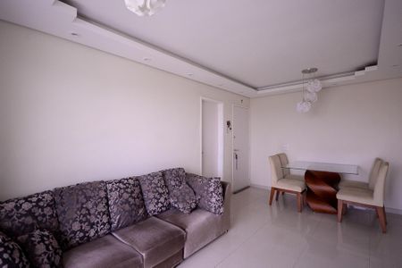 Apartamento para alugar com 65m², 2 quartos e 1 vaga Apartamento para alugar com 65m², 2 quartos e 1 vagaSala