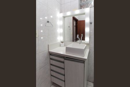 Casa para alugar com 180m², 3 quartos e 3 vagasBanheiro