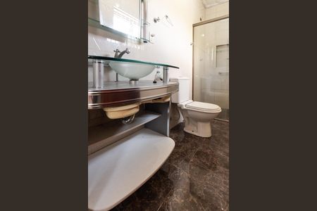 Casa para alugar com 180m², 3 quartos e 3 vagasBanheiro da Suíte