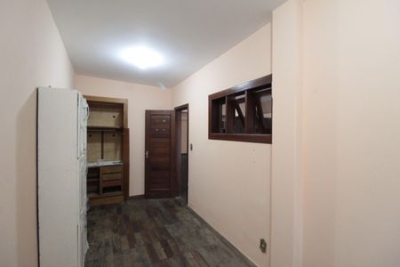 Casa à venda com 760m², 4 quartos e 10 vagasQuarto de Serviço