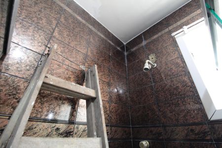 Casa à venda com 760m², 4 quartos e 10 vagasBanheiro da Suite 1