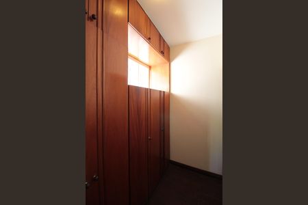 Casa à venda com 760m², 4 quartos e 10 vagasCloset da Suite 1