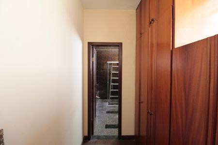 Casa à venda com 760m², 4 quartos e 10 vagasCloset da Suite 1