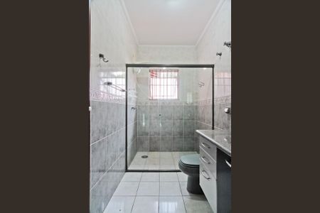 Casa para alugar com 325m², 3 quartos e 4 vagas Casa para alugar com 325m², 3 quartos e 4 vagasBanheiro