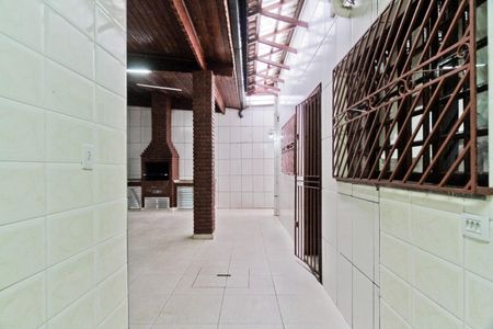 Casa para alugar com 325m², 3 quartos e 4 vagas Casa para alugar com 325m², 3 quartos e 4 vagasÁrea de Serviço