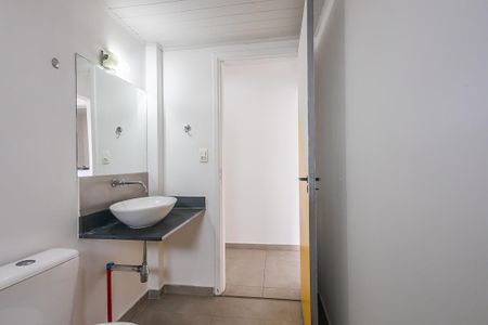 Apartamento à venda com 67m², 2 quartos e sem vagaBanheiro