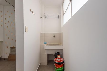 Apartamento à venda com 67m², 2 quartos e sem vagaÁrea de Serviço